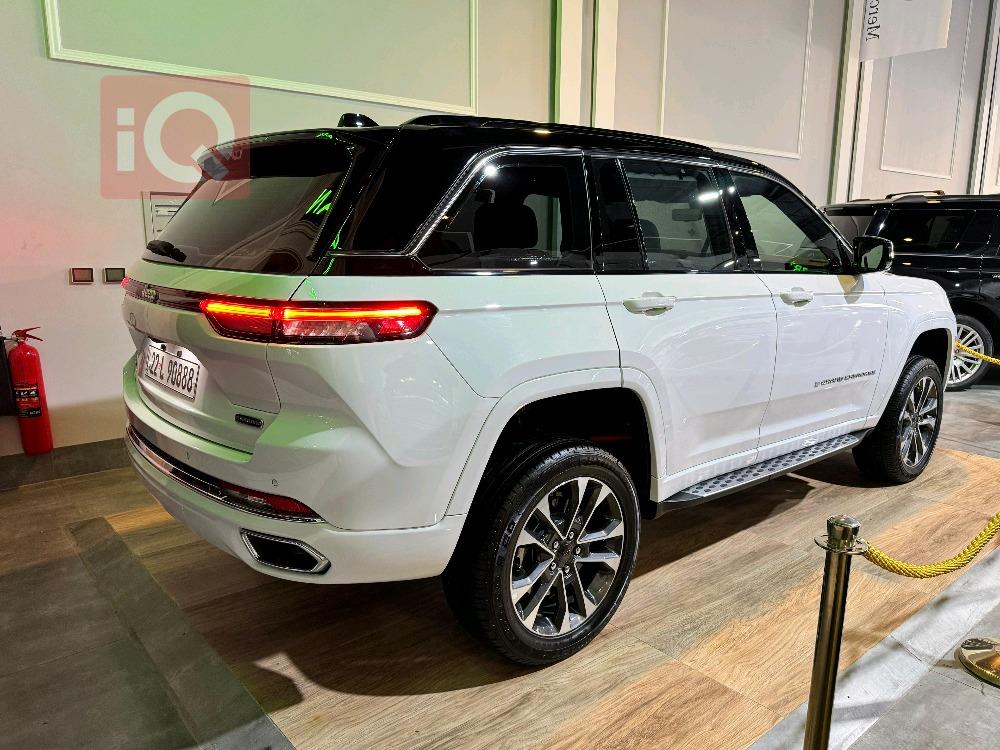 جيب جراند شيروكي